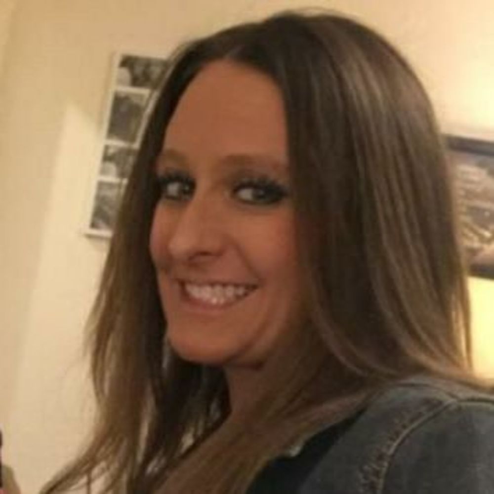 Meet your Posher, Chrissy